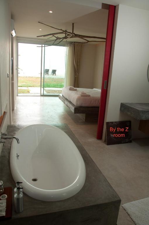 Hotel Red Z The Ocean Puk Tian Habitación foto